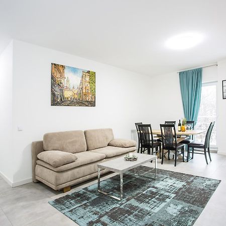 Elite Apartments リヴィウ エクステリア 写真